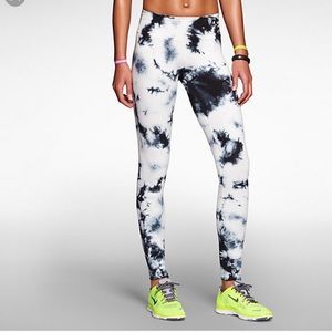 Nike leggings
